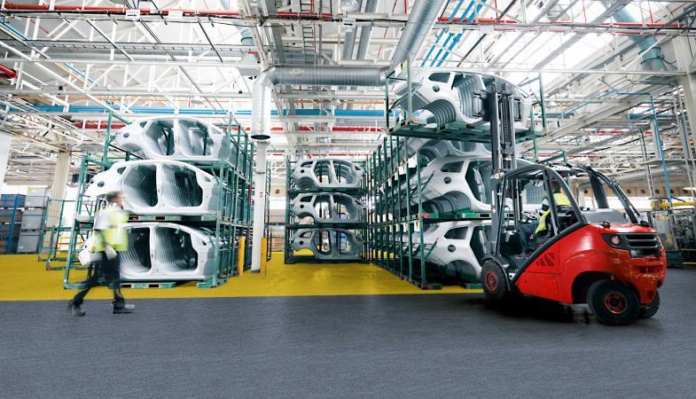 gerflor-header-sub-segment-manufacturing-indus